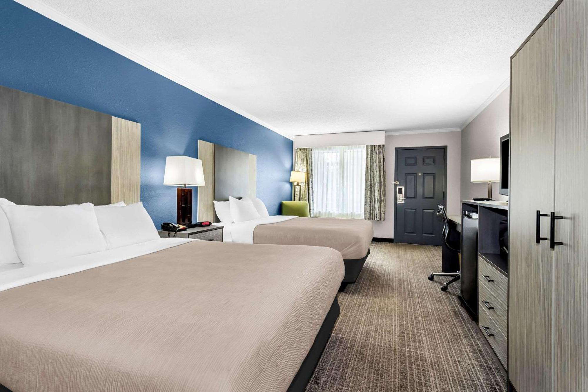 Quality Inn & Suites Florence Civic Center Exteriör bild