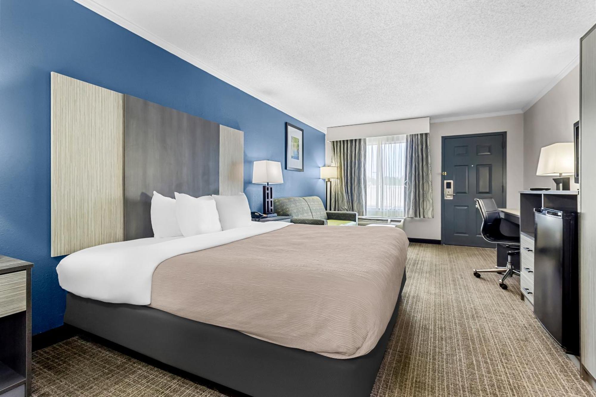 Quality Inn & Suites Florence Civic Center Exteriör bild