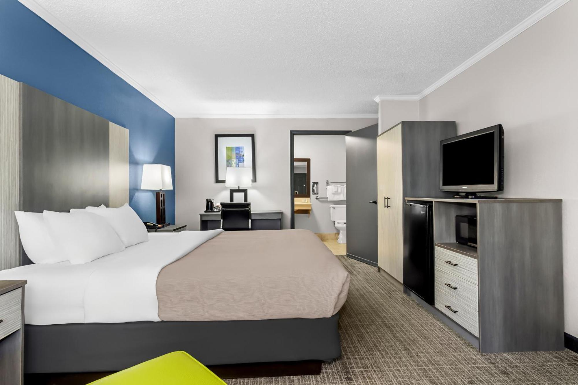 Quality Inn & Suites Florence Civic Center Exteriör bild